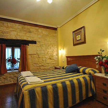 Hotel Rural Anamari Ciguenza  Eksteriør bilde