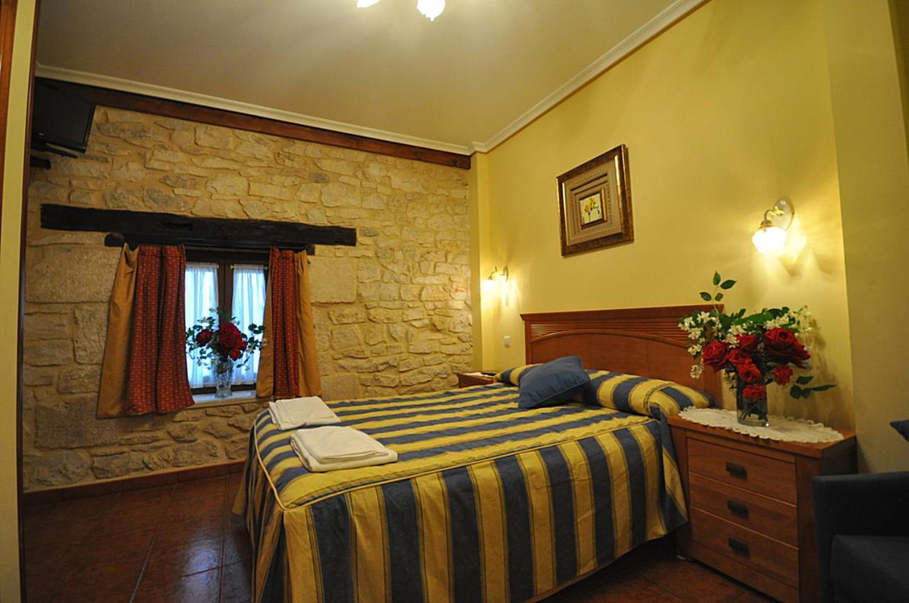 Hotel Rural Anamari Ciguenza  Eksteriør bilde